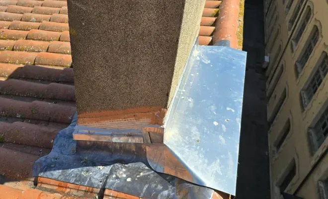 Rénovation des éléments de jonction d'étanchéité de la toiture à Béziers, Sérignan, FAZ Concept