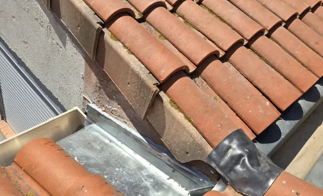 Rénovation des éléments de jonction d'étanchéité de la toiture à Béziers, Sérignan, FAZ Concept