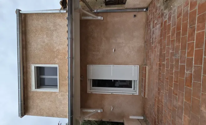 Remplacement de gouttière PVC par une gouttière en zinc à Valras Plage, Sérignan, FAZ Concept